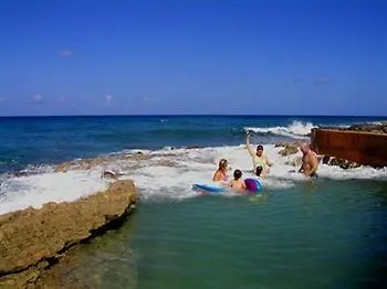 The Waves At Cane Bay Kingshill ホテル