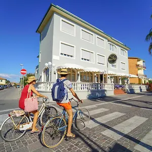 *** Hotel Hg Il Settebello Italy